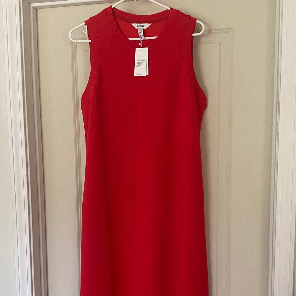 SPANX Vibrant Red Sleeveless Shift Dress Air Essential Size Large NWT!